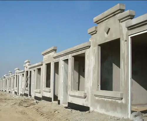 A contemporary home featuring custom decorative concrete work by Northland Concrete.